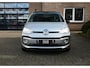 Volkswagen Up! 1.0 TSI BMT High up! 90 PK Camera PDC Stoelverwarming Bluetooth 17''