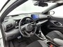 Toyota Yaris 1.5 Hybrid GR Sport | Head Up Display | JBL Audio | Parkeersensoren Voor/Achter | Voorstoelen Verwarmd |