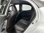 Toyota Yaris 1.5 Hybrid GR Sport | Head Up Display | JBL Audio | Parkeersensoren Voor/Achter | Voorstoelen Verwarmd |