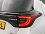 Toyota Yaris 1.5 Hybrid GR Sport | Panoramadak | Blind Spot Monitor | Voorstoelen Verwarmd | Stuurwiel verwarmd |