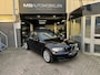BMW 1-Serie Cabrio 118i/Cabrio/Zwart'/Bom voll Opties/Carplay/APK/nette Auto!!