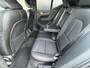 Volvo XC40 1.5 T3 Momentum Navigatie / parkeerassist V+A / parkeer camera achter / Trekhaak / stoelverwarming / extra getint glas
