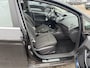 Ford Fiesta 1.0 Style Ultimate | Climate Control | Voorruitverwarming | Metallic lak | Lichtmetalen Velgen | Parkeersensoren achter