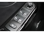 Renault Captur 1.2 TCe Helly Hansen Automaat | Navigatie | Camera | Trekhaak | Cruise Control | Climate Control