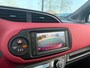 Toyota Yaris 1.5 Hybrid Y20 BiTone - Automaat - Panodak - Climate - Trekhaak afn.