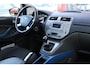 Ford Kuga 2.5 20V Titanium | 5-cilinder | Cruise Control | Panoramadak | Trekhaak | Navigatie |