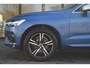 Volvo XC60 T5 250pk R-Design | Head-Up | S/K dak | Camera | Keyless