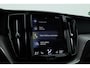 Volvo XC60 2.0 T8 AWD R-Design | polestar engineered | Trekhaak | 21 inch | Head-up | 360 camera | H&K Audio | Sportstoelen |
