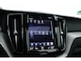 Volvo XC60 2.0 T8 AWD R-Design | polestar engineered | Trekhaak | 21 inch | Head-up | 360 camera | H&K Audio | Sportstoelen |