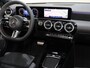Mercedes-Benz A-klasse 250e Business Solution AMG | Panoramaschuifdak | Premium plus | Head-Up | Stoelverwarming | Achteruitrijcamera |  MULTIBEAM LED |