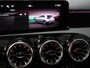 Mercedes-Benz A-klasse 250e Business Solution AMG | Panoramaschuifdak | Premium plus | Head-Up | Stoelverwarming | Achteruitrijcamera |  MULTIBEAM LED |