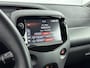 Toyota Aygo 1.0 VVT-i x-joy | Apple Carplay/Android Auto | Airco | Parkeercamera Achter |