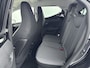 Toyota Aygo 1.0 VVT-i x-joy | Apple Carplay/Android Auto | Airco | Parkeercamera Achter |