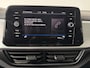 Volkswagen T-Roc 1.0 TSI Life | Stoelverwarming | Navigatie | Climate Control | Parkeersensoren V+A |