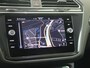 Volkswagen Tiguan 1.4 TSI eHybrid R-Line Business | SoH 99% | Trekhaak | Parkeerassistent | Dodehoek detectie | Navigatie | Adaptieve cruise control | Keyless | Stoel- en stuurwielverwarming |