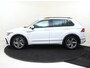 Volkswagen Tiguan 1.4 TSI eHybrid R-Line Business | SoH 99% | Trekhaak | Parkeerassistent | Dodehoek detectie | Navigatie | Adaptieve cruise control | Keyless | Stoel- en stuurwielverwarming |