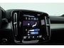 Volvo XC40 1.5 T5 Plug-in hybrid Plus Dark | Pano-dak | Trekhaak | ACC | H&K Audio |  Stoel + stuurverw. | Camera |  Elek. stoelen |