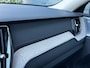 Volvo XC60 2.0 Recharge T8 AWD Inscription | Luchtvering | HU-Display | Bowers & Wilkins | Pilot Assist | BLIS | 360 camera | Pano |