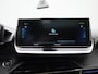 Peugeot e-2008 EV GT 50 kWh AUTOMAAT | PANORAMADAK | ADAPTIEVE CRUISE | HALF LEER | NAVIGATIE | CAMERA | STOELVERWARMING | CLIMA | LMV | PDC | 12 MAANDEN BOVAG GARANTIE |