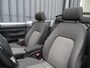 Volkswagen Beetle New Cabriolet 1.6Highline