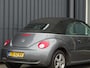 Volkswagen Beetle New Cabriolet 1.6Highline