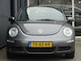 Volkswagen Beetle New Cabriolet 1.6Highline
