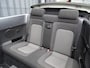 Volkswagen Beetle New Cabriolet 1.6Highline