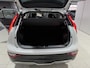 Kia Niro EV DynamicLine 64.8 kWh Stoel verwarming, Apple Carplay/Android Auto, Navigatie, Camera.