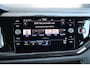 Volkswagen Polo 1.0 TSI Life | NAP! | DIGITAL | PDC VOOR & ACHTER | CARPLAY |