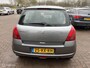 Suzuki Swift 1.5 GLS rijd goed APK feb 2027