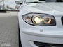BMW 1-Serie 120i Business Line Ultimate Edition | PANO | STOEL.V | XENON | CLIMA | PDC |