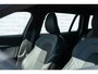 Volvo V60 2.0 T6 Plug-in hybrid AWD Plus Dark | Sportstoelen | Trekhaak | Harman Kardon Audio | 360 Camera | Elektrisch Verstelbare Voorstoelen | Adaptive Cruise Control | Keyless
