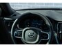 Volvo V60 2.0 T6 Plug-in hybrid AWD Plus Dark | Sportstoelen | Trekhaak | Harman Kardon Audio | 360 Camera | Elektrisch Verstelbare Voorstoelen | Adaptive Cruise Control | Keyless