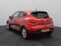 Renault Clio 0.9 TCe Eco2 Limited | 4x nieuwe ALL WEATHER BANDEN | Navi | Airco | Bluetooth | Cruise Control | UNIEKE KMS | APK 12-03-2027 |