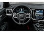 Volvo V60 2.0 T6 Plug-in hybrid AWD Plus Dark | Sportstoelen | Trekhaak | Harman Kardon Audio | 360 Camera | Stuur-/Stoelverwarming |