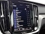 Volvo V60 Cross Country 2.0 B5 AWD Ultimate | Leder | Panorama dak |
