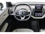 Volvo EX30 Cross Country TWIN MOTOR PERFORMANCE ULTRA 69 kWh *DEMO VOORDEEL!* -PANO.DAK|HARMAN/KARDON|PRIVACY.GLAS|360°CAM|POWER-SEATS|AUT.PARKEREN|PINE