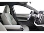 Volvo EX30 Cross Country TWIN MOTOR PERFORMANCE ULTRA 69 kWh *DEMO VOORDEEL!* -PANO.DAK|HARMAN/KARDON|PRIVACY.GLAS|360°CAM|POWER-SEATS|AUT.PARKEREN|PINE