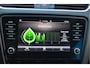 Skoda Octavia Combi 1.5 TSI Greentech Business Edition O.a: Haak, PDC, Stoelverw, Clima, Navi, Carplay, Etc. All-in prijs!