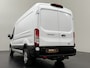 Ford Transit 130PK L3H2 | Navigatie | Camera | Airco | Cruise | Trekhaak | Betimmering | 3-Zits