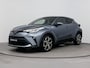 Toyota C-HR 1.8 Hybrid Style | Dodehoek detectie | Stoel-/stuurverwarming | Apple Carplay / Android Auto | Adaptive Cruise | Keyless | Clima | Parkeersensoren voor/achter | Camera | 18 inch