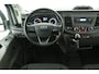 Ford Transit 2.0 TDCI L2H2 | Airco | Cruise | 2800kg Trekgew. | Trekhaak | 3 Zits | Parkeersens. | Stoelverw.