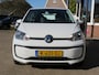Volkswagen Up! 1.0 / Camera / Clima / Navigatie / BOVAG garantie
