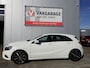 Mercedes-Benz A-klasse 200 Ambition Urban Automaat, Cruise, Trekhk, Navi, Led!