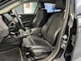 BMW 1-Serie 118i Sport Introduction Edition | LEDER | CAMERA | STOELVERWARMING |