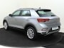 Volkswagen T-Roc 1.5 TSI Style | Trekhaak | Keyless | Parkeerassistent | Digital cockpit Pro | Achteruitrijcamera | Dodehoek detectie | Adaptieve cruise control | Stoelverwarming |