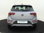 Volkswagen T-Roc 1.5 TSI Style | Trekhaak | Keyless | Parkeerassistent | Digital cockpit Pro | Achteruitrijcamera | Dodehoek detectie | Adaptieve cruise control | Stoelverwarming |