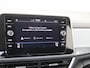 Volkswagen T-Roc 1.5 TSI Style | Trekhaak | Keyless | Parkeerassistent | Digital cockpit Pro | Achteruitrijcamera | Dodehoek detectie | Adaptieve cruise control | Stoelverwarming |
