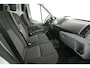 Ford Transit 2.0 TDCI 170PK L2H2 | 2800kg Trekgew. | Trekhaak | Glasresteel | Airco | Cruise | 3-Zits | Glasauto | Parkeersens.