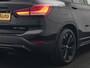 BMW X1 xDrive25e Sportline PHEV 221pk Dealer O.H. | Sportstoelen Verwarmd | Camera | Sfeerverlichting | LED Koplampen | Navigatie | DAB | Cruise Control | Plug In Hybrid